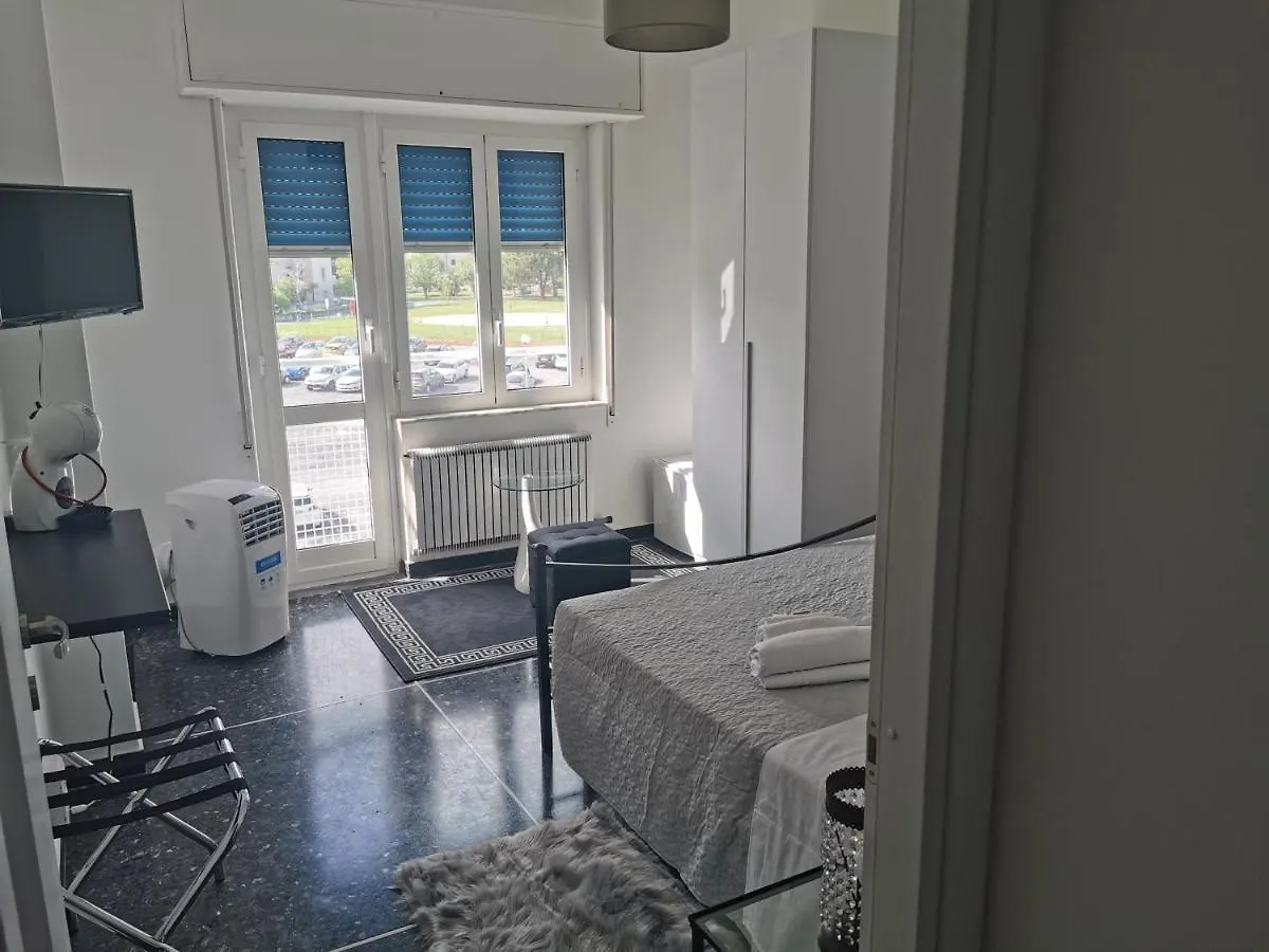 Eco Del Mare Hotel Pietra Ligure 0*,  Italy